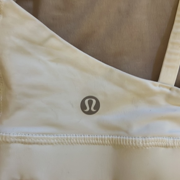 Lululemon Athletica White Energy Sports Bra 🌵12 - Picture 4 of 5